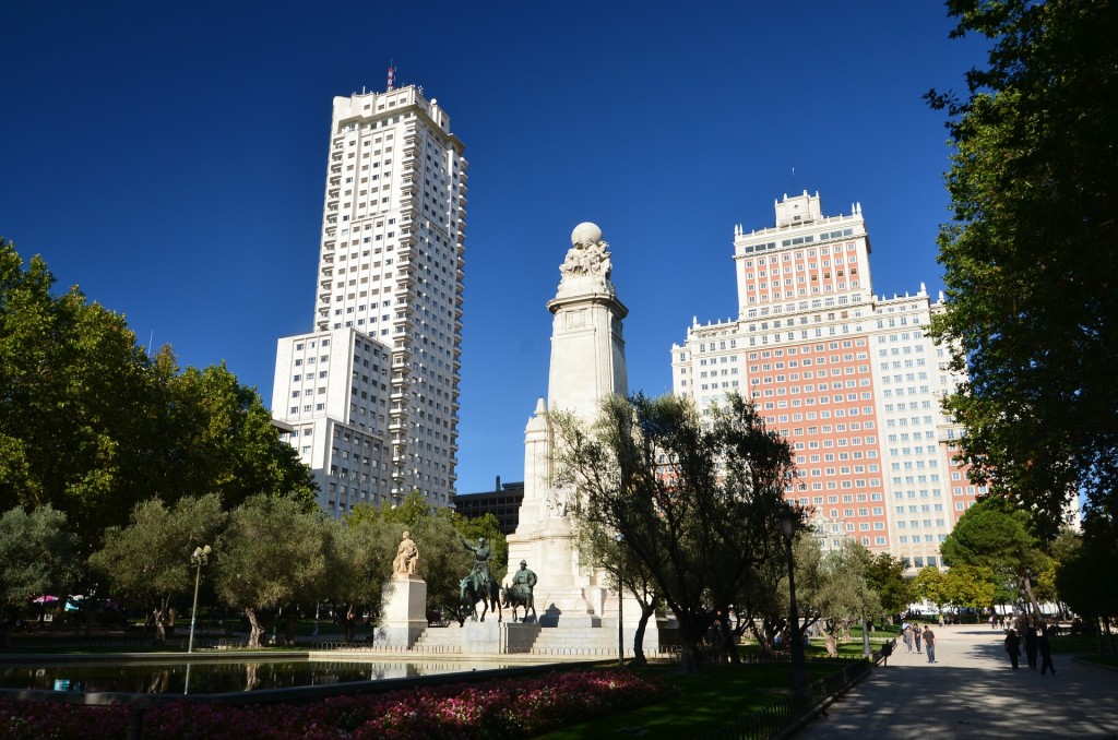 madrid-250093_1920