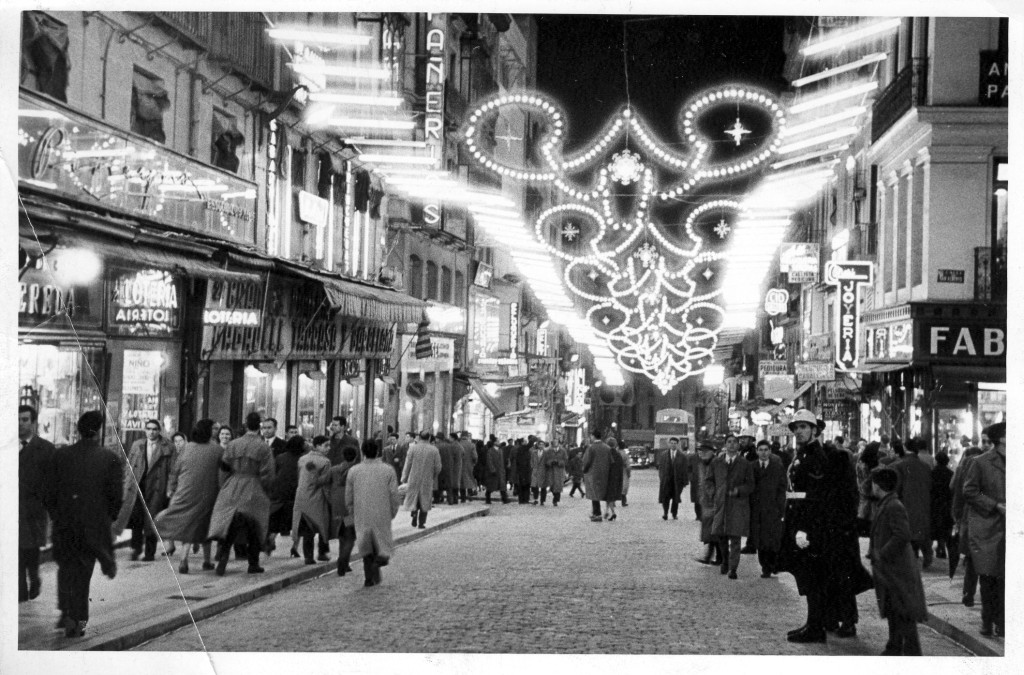 CIUDADES - ESPAÑA - MADRID - ILUMINACION NAVIDEÑA